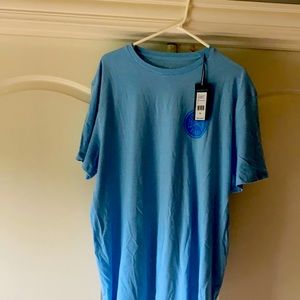 New Vineyard Vines tee shirt